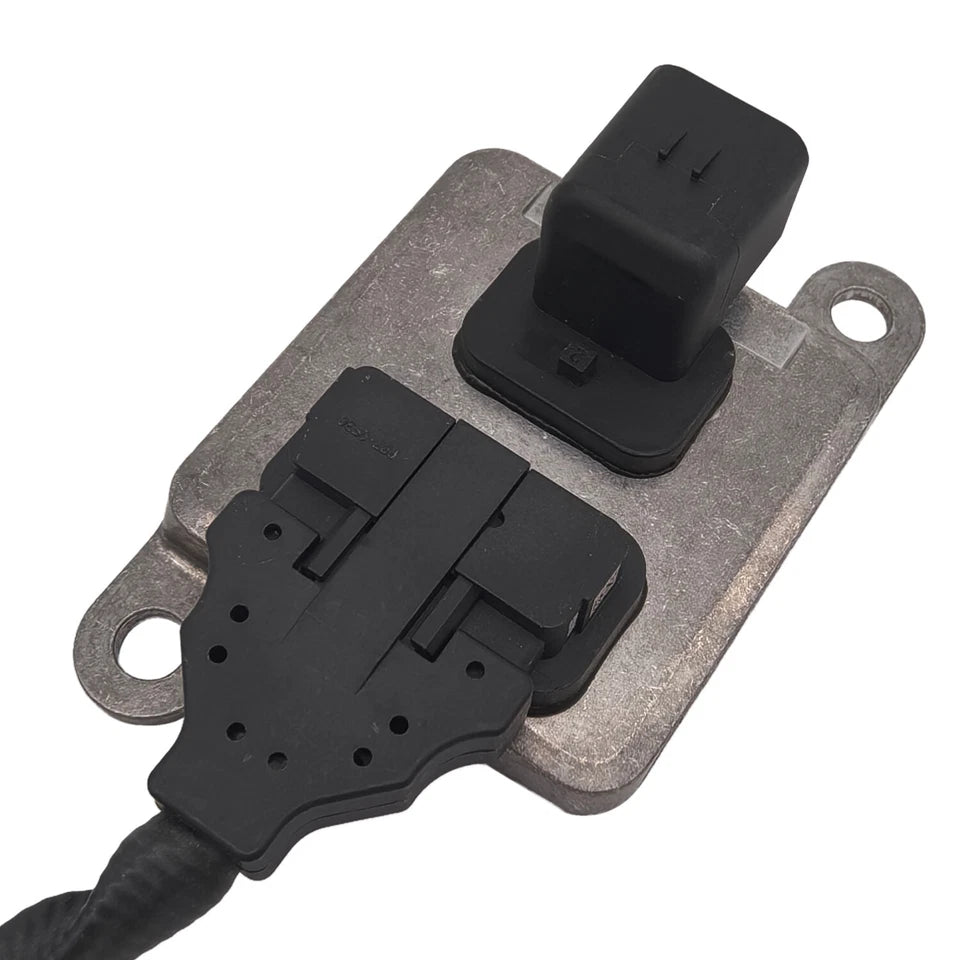 NOx Nitrogen Oxide Sensor for Chevy Silverado & GMC Sierra 2500 3500 HD 6.6L (2014-2016) | 12648631